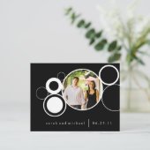 白黒丸日付の保存 案内ポストカード (スタンド正面)