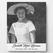 白黒写真の葬儀記念碑 フォトプラーク (正面)