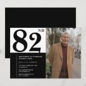 白黒写真を使用した82歳の誕生日招待状 招待状 (正面/裏面)