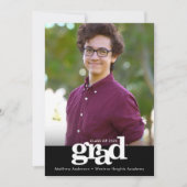 白黒卒業写真モダンタイポグラフィ 案内状 (正面)