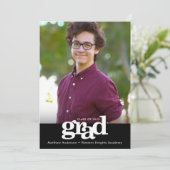 白黒卒業写真モダンタイポグラフィ 案内状 (スタンド正面)