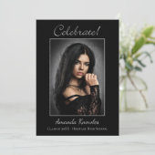 白黒印象的な写真卒業パーティー 招待状 (スタンド正面)