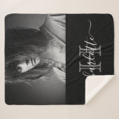 白黒名モノグラム写真 シェルパブランケット (正面(横))