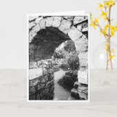 白黒城のアーチ空白のグリーティングカード カード (黄色い花)