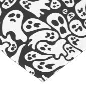 白黒幽霊パターン ショートテーブルランナー (コーナー)