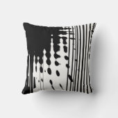 白黒抽象的な装飾用クッション クッション (裏面)