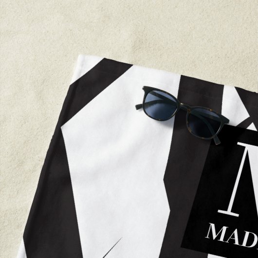 白黒抽象芸術モダンアートライン装飾 ビーチタオル (インサイチュ)