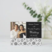 白黒日付の保存写真テンプレート 案内ポストカード (スタンド正面)