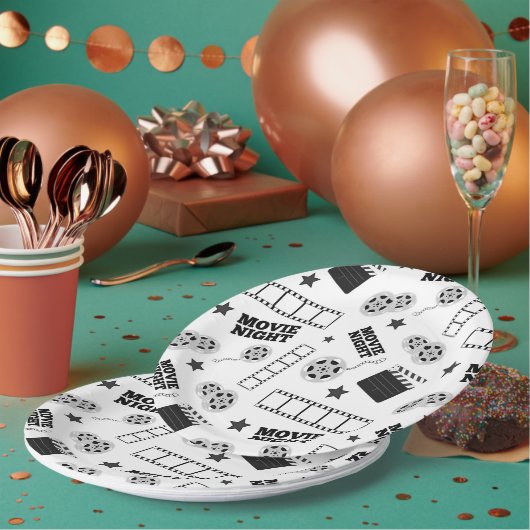 白黒映画の夜間パーティー ペーパープレート (複数)