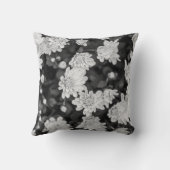 白黒春の花装飾用クッション クッション (裏面)