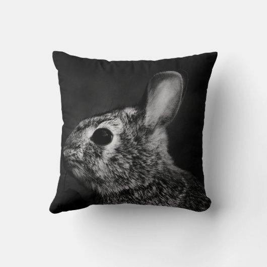 白黒東Cottontailのバニーウサギ クッション (裏面)