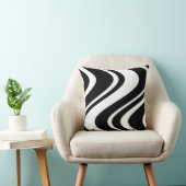 白黒波状のシマウマのストライプの枕- クッション (椅子)