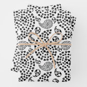 白黒犬の足とハートペイズリープリント ラッピングペーパーシート (インサイチュ)