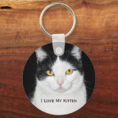 白黒猫ポートレート キーホルダー (正面)