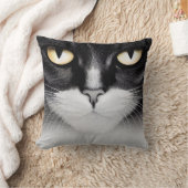 白黒猫顔枕と猫の前足のデザイン クッション (ブランケット)