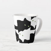 白黒猫 カフェラテマグ (右アングル)