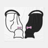 白黒猫 フリースブランケット (正面(横))