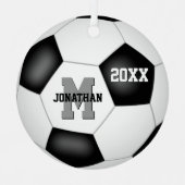 白黒男の子シンプルスポーツ記念サッカー メタルオーナメント (正面)