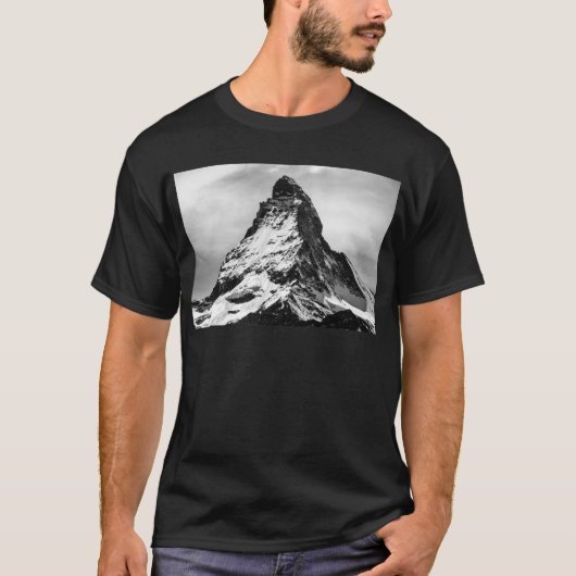 白黒画像的な高山山マッターホルン Tシャツ (正面)
