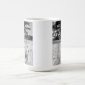 白黒素朴フォト最高のパパイニシャル コーヒーマグカップ (中央)