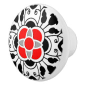 白黒花のモロッコのタイル、深紅 セラミックノブ (右)