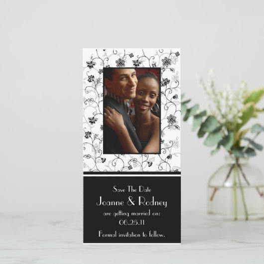 白黒花の写真の保存日付 セーブザデート (スタンド正面)