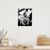 白黒花の写真 ポスター (キッチン)