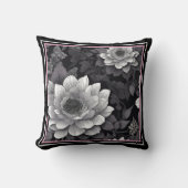 白黒花 クッション (正面)
