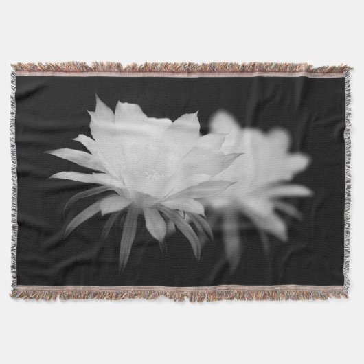 白黒花 スローブランケット (正面)