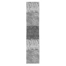 白黒葉のプリントのテーブルのランナー