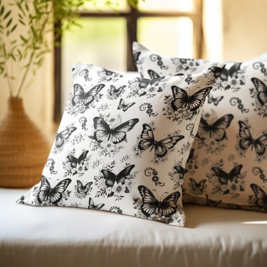 白黒蝶パターン クッション
