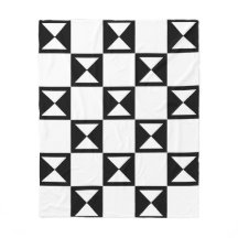 白黒角三角形の砂時計のようなパターン