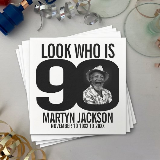 白黒90歳の誕生日の写真は誰か スタンダードカクテルナプキン