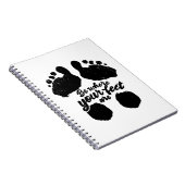 白黒「自分の足の場所」プリント ノートブック (右側)