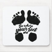 白黒「自分の足の場所」プリント マウスパッド (正面)