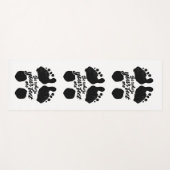 白黒「自分の足の場所」プリント ヨガマット (正面(横))