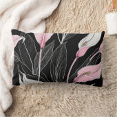 白、黒、ピンクのユリ ランバークッション (ブランケット)