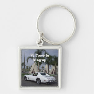 白「75台のコルベットのアカエイKeychain キーホルダー
