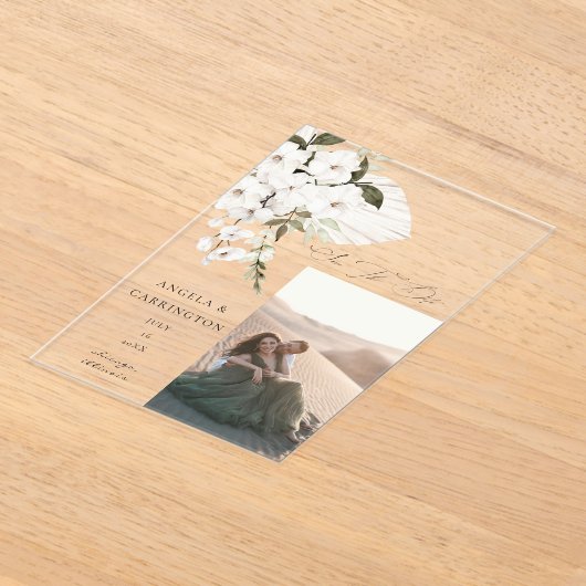 白Bohoフローラ日付写真を保存 アクリル招待状 (レイダウン)