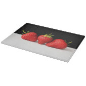 白Cbcnaの上の黒のイチゴ カッティングボード (角)