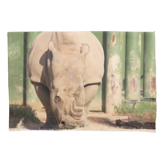 白Rhino 枕カバー (正面)