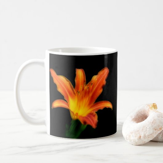 百合のデザインのクラシック陶器マグカップ コーヒーマグカップ (ドーナツ)