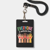 皆さん大歓迎 バッジ (ストラップ付き表面)