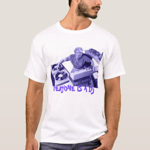 皆はDJです Tシャツ