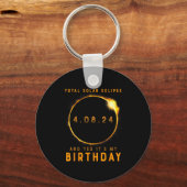 皆既食太陽のとYes私の誕生日4月 キーホルダー (正面)
