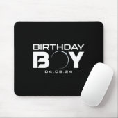 皆既食太陽の誕生日少年2024年4月8日 マウスパッド (マウス)