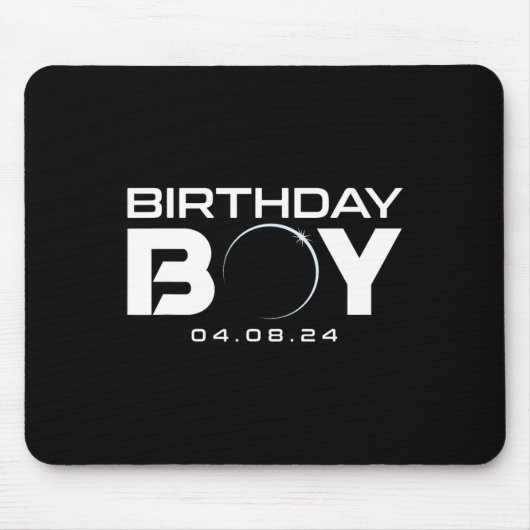 皆既食太陽の誕生日少年2024年4月8日 マウスパッド (正面)