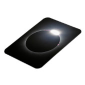 皆既食太陽の2024年4月8日 マグネット (左側)