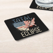 皆既食太陽の4.8.2024アメリカの地図パーソナライズされた スクエアペーパーコースター (アングル)