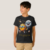 皆既食太陽の8-4-2024太陽ノミ月の唇 Tシャツ (正面フル)
